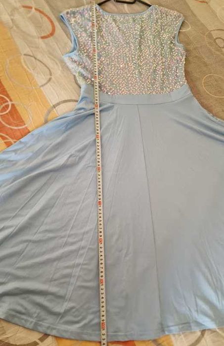 Нова елегантна рокля - Размер L (Temu)