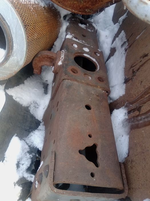 Поперечина рамы КамАЗ под фаркоп.