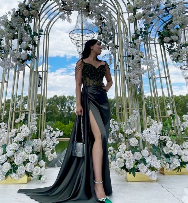 Прокат вечерних платьев в Алматы, мкр: Зерделі