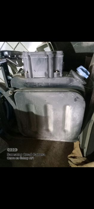 Adblue бачок сотилади