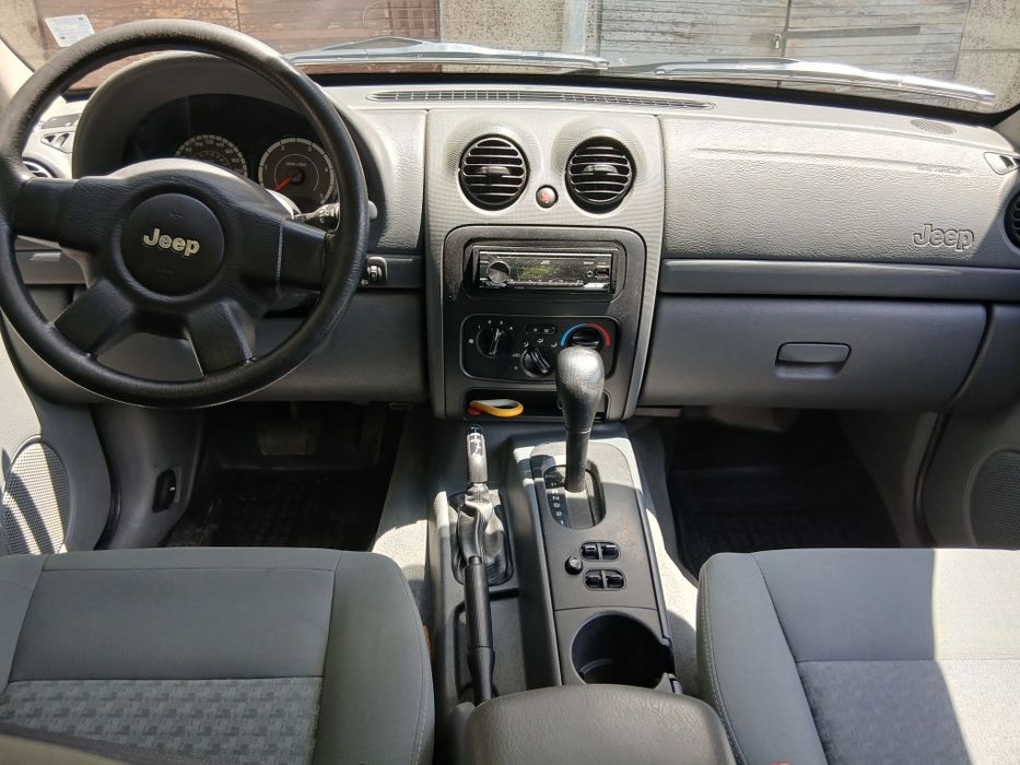 Jeep cherokee 2.8
