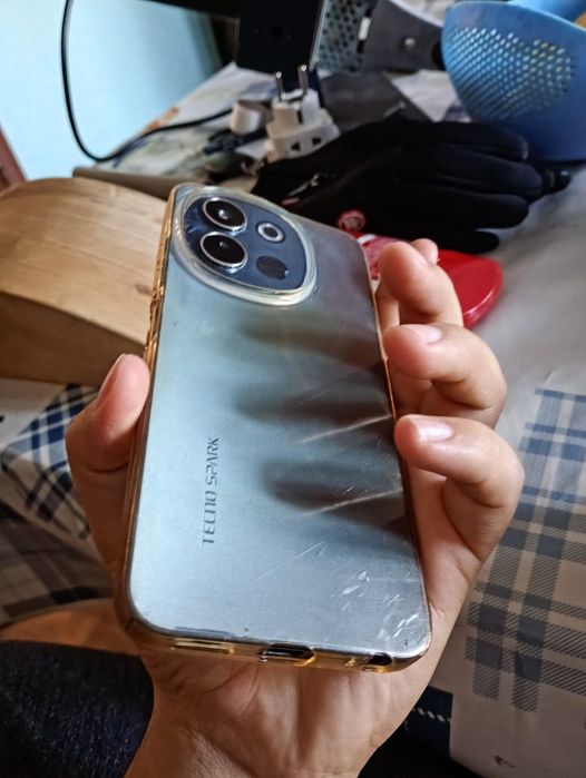 Смартфон продам срочно цена минимальная