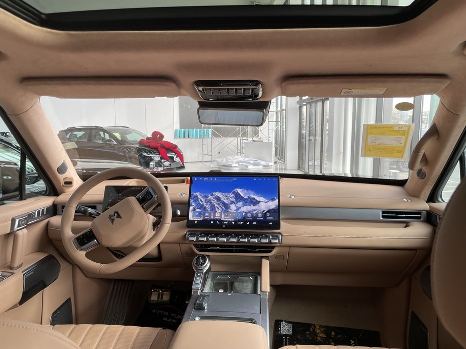 Dongfeeng M-HERO-817-2 pozitsia