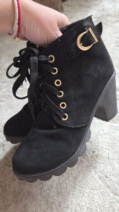 Весение ботинки 37 размер