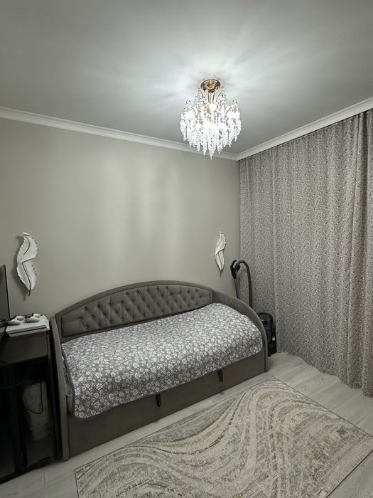 Продам двухкомнатную  квартиру