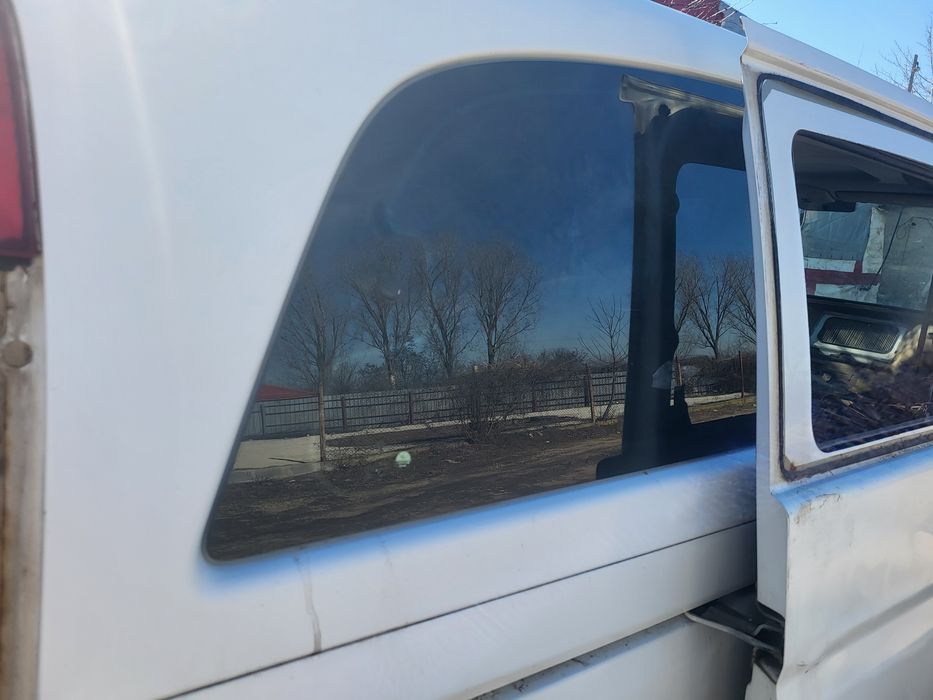 Geamuri laterale mercedes vito w639 2004 1012 dezmembrari