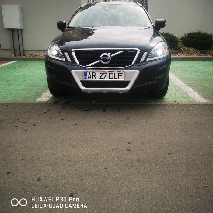 Vând Volvo XC 60 D5