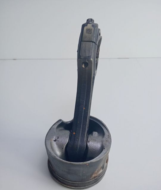 Piston cu biela  2.2 cdi euro5 651100 8349F Mercedes-Benz Sprinter a