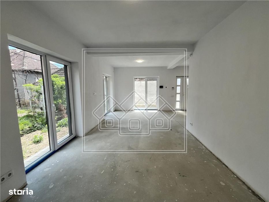 Casa individula de vanzare, 4 camere, la cheie - Turnisor