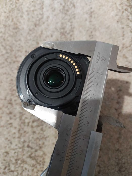 Обектив Olympus Zuiko  Digital .