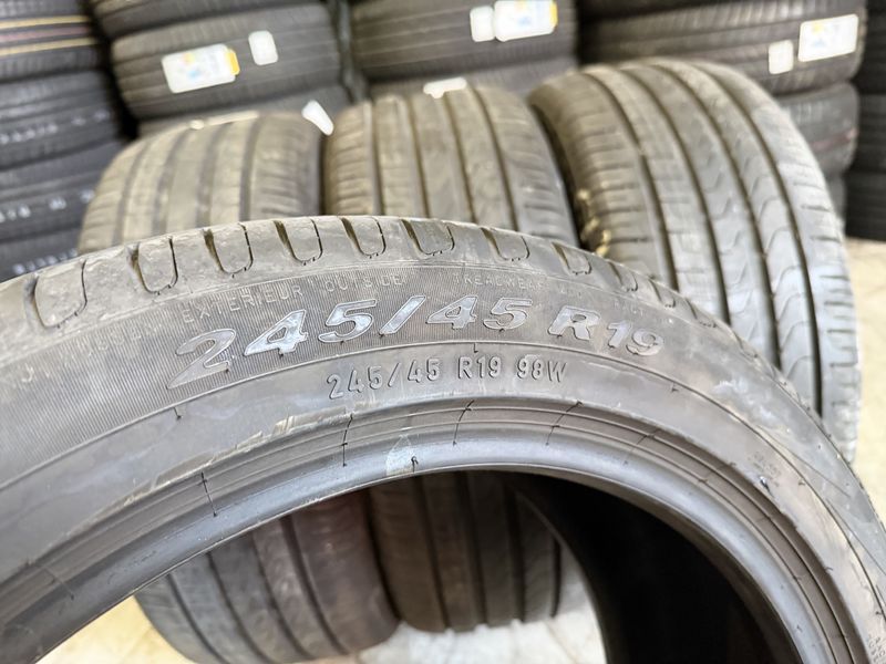 245/45/19 PIRELLI 4бр