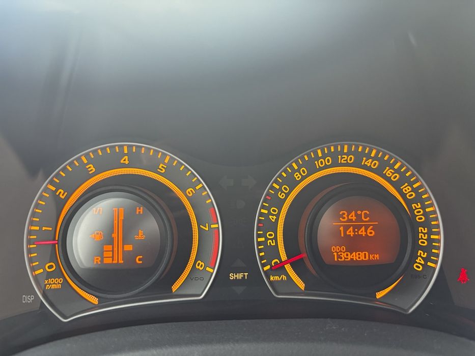 Toyota Auris 2010 – Бензин, Отлично състояние, 139 480 км