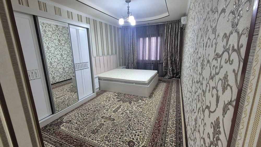 Сдам в аренду 5-ти комнатную.Тахтапуль.Динамо.