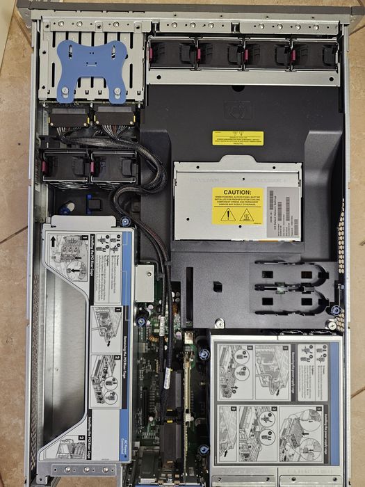 Сервер HP ProLiant DL385 G5