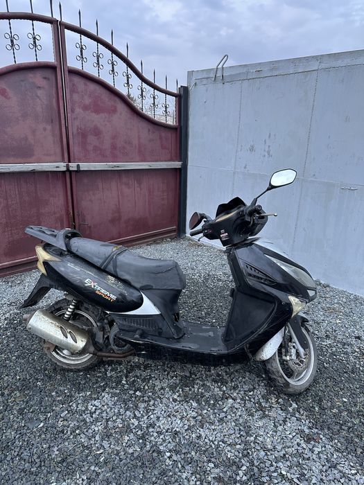Продам скутер 150 куб