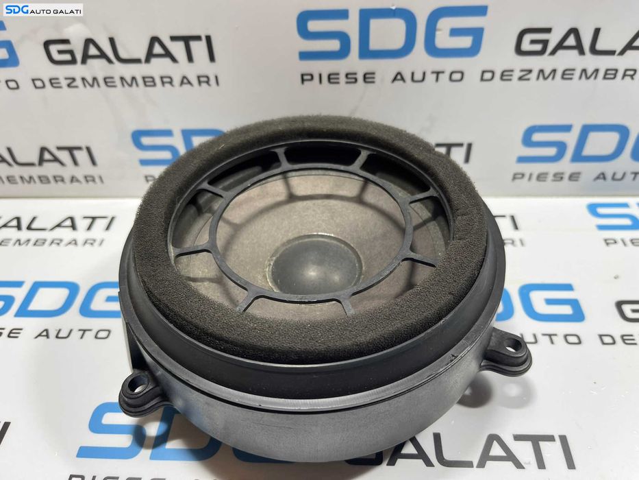 Boxa Difuzor Audio de pe Usa Portiera Fata Mercedes W203 Clasa C Class 2001 - 2007 Cod A2038201102 [D0751]