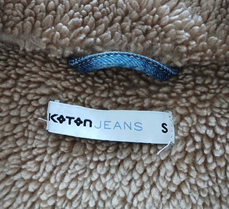 Мужской джинсовый куртка