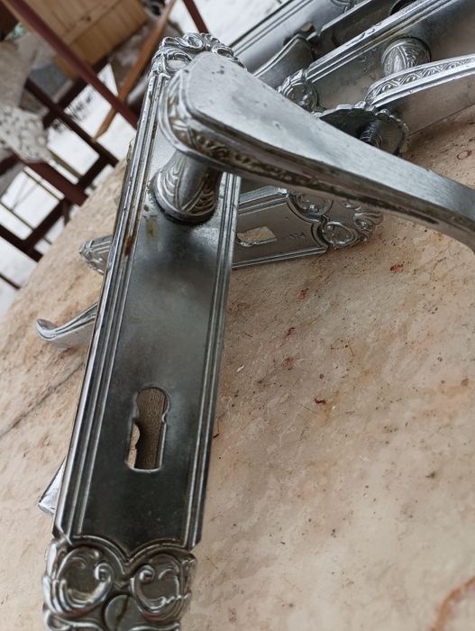 Ретро брави с шилд