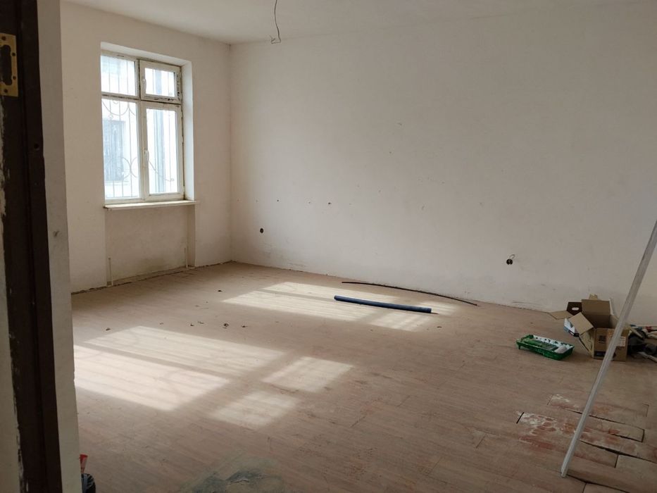 Oqtosh Dacha 6 sotix sotiladi namunali uylar