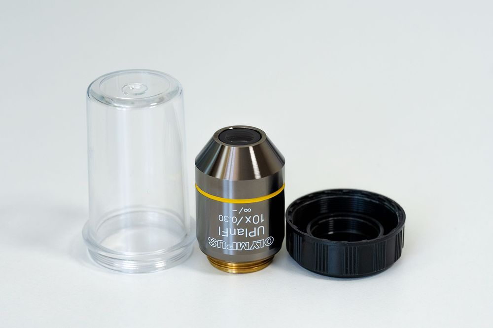 Obiectiv microscop Olympus UPlanFL 10x/0.30