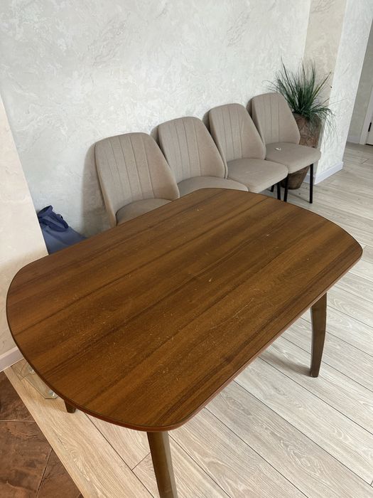 Деревянный кух.стол