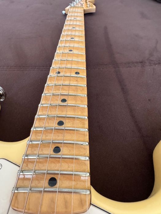Китара Fender Stratocaster Yngwie Malmsteen