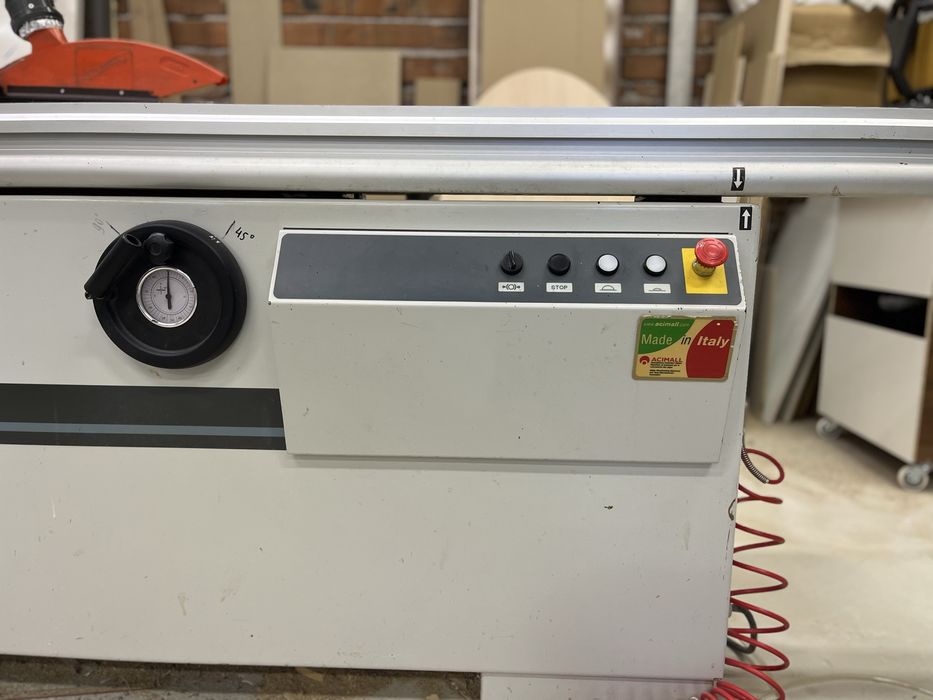 Италиянски форматен циркуляр 3200мм