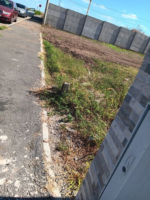 Teren de vânzare în Cumpana 500 mp
Strada egretei nr 18
Toate utilitățile la poartă 
Preț 55000 euro 
0757624849 nr proprietar