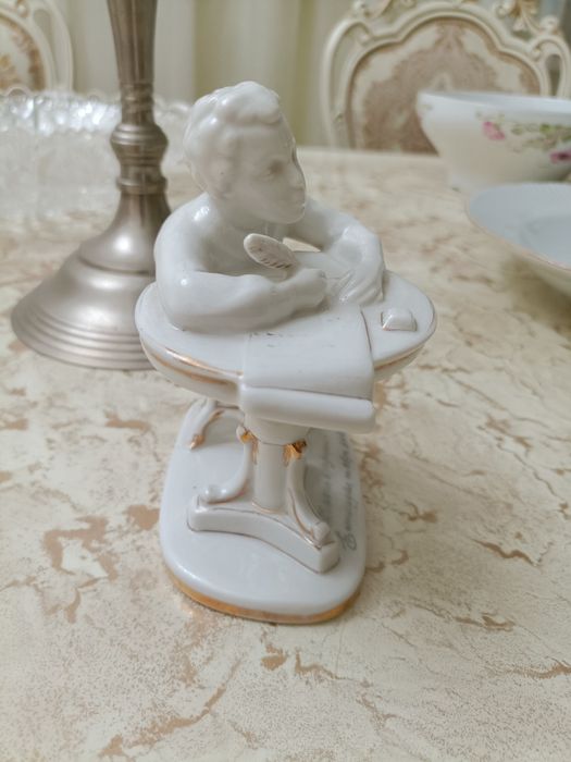 Продам статуэтка