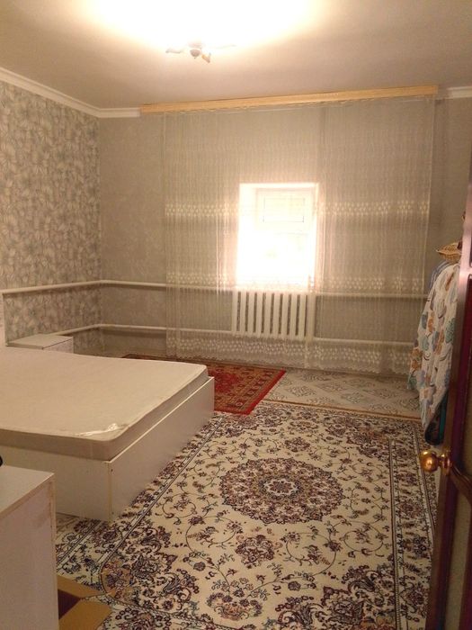 Сдам комнату в частном доме девушкам