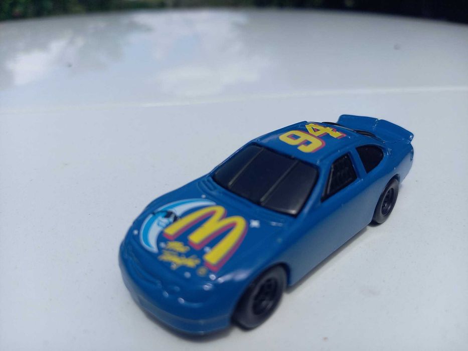 Jucarie veche sigilata Maşinuţa 1998 Mattel Hot Wheels 1:64 94 Nascar 94, McDonalds, Diecast