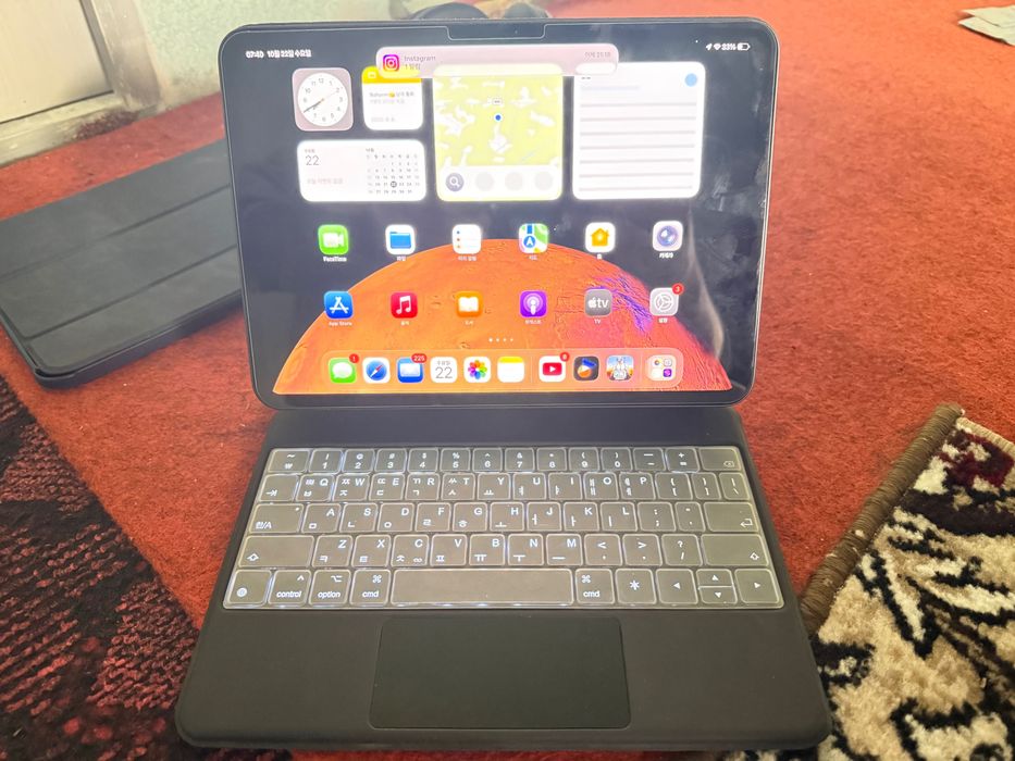 Ipad 11 pro m4 tezda sotiladi