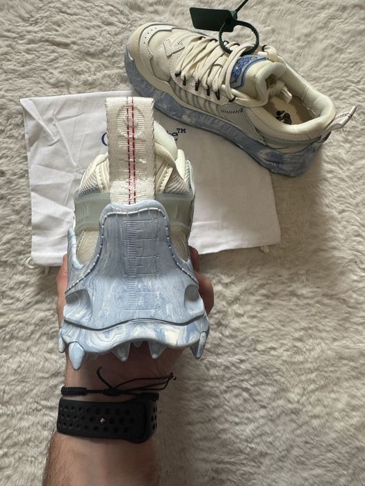 Off White ODSY 1000