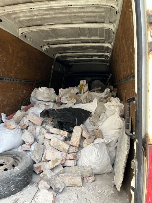 Хамали Чистене на мази гаражи апртаменти