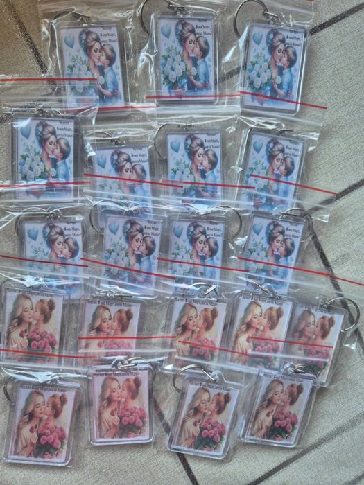 Продавам магнитчета и ключодържатели