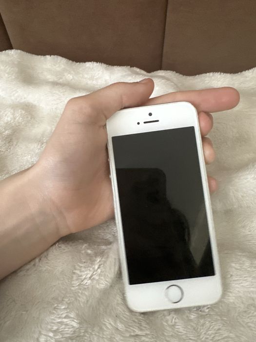 iphone 5s серебристый