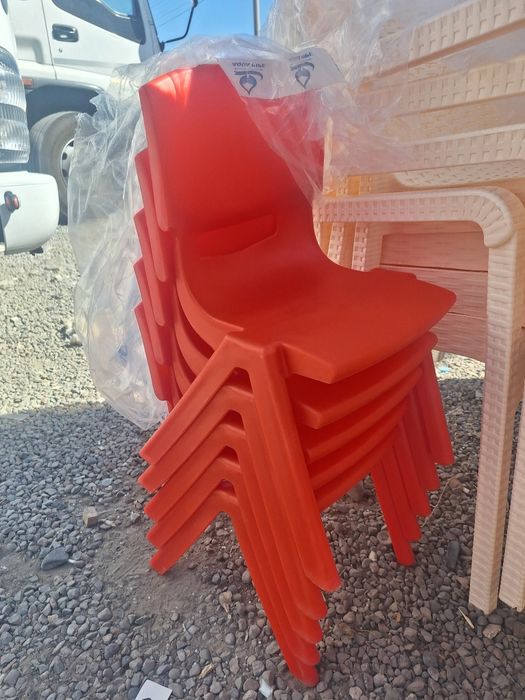 Zavod mahsuloti  detskiy stul stol naborla