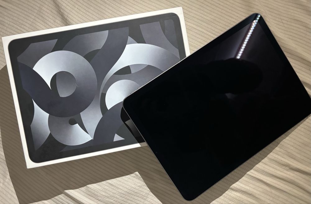 СРОЧНО продам ipad air 5 2022 m1
