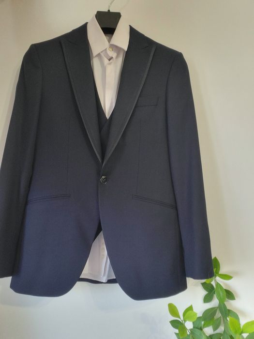 Costum marca Gherasos
