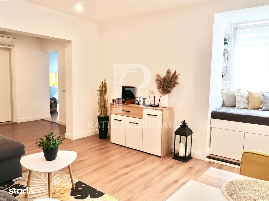 Apartament cu 3 camere | Vedere panoramică deosebită | Oradea
