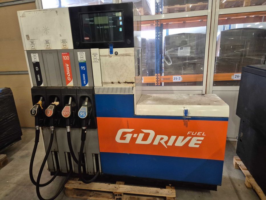 Двустранна бензиноколонка TOKHEIM DPX-F с осем пистолета