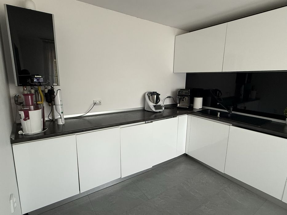 Vand mobila bucatarie MDF alb lucios