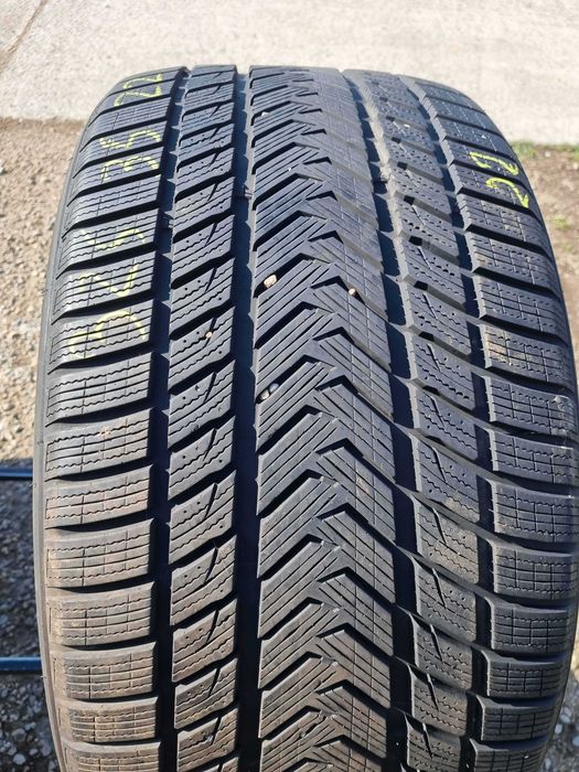 325/35 R22 • Iarna • Gripmax SuperGrip Pro Winter 114V | 1 buc | DOT 2022 | Pret/buc