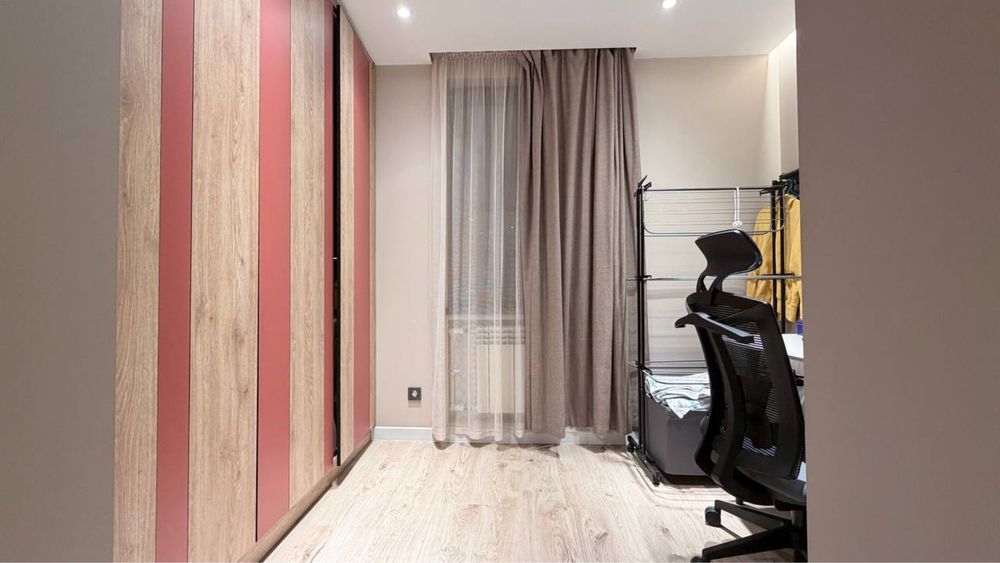 Продается 2х комнатная квартира кирпич Массив Ялангач Экобазар