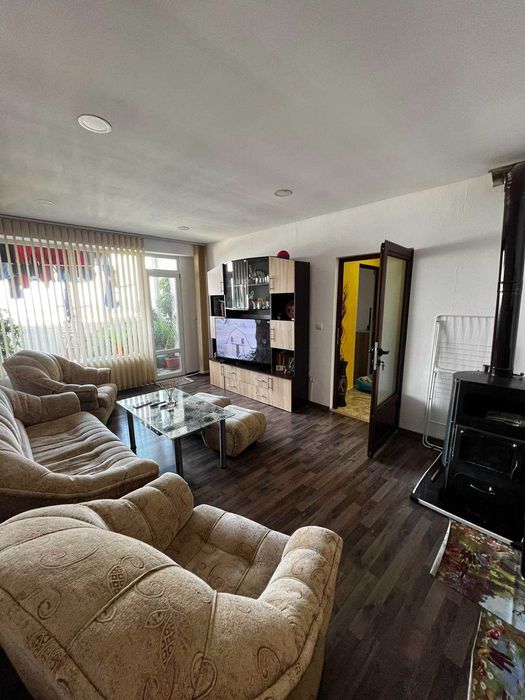 Продава се Тристаен апартамент в Шумен, Боян Българанов 1 - 78 кв.м за 1250 €/кв.м - Снимка #1