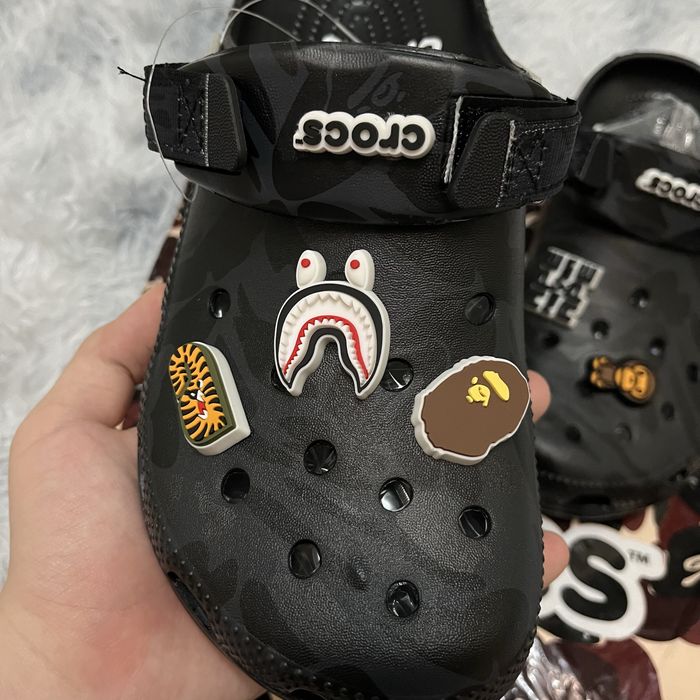 Новые Кроксы бейп bape crocs