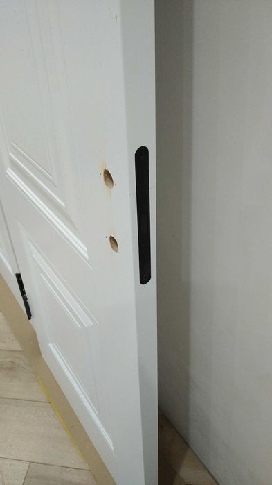 Установка межкомнатных дверей