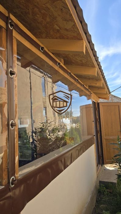 Închideri terase si foișoare cu folie transparentă