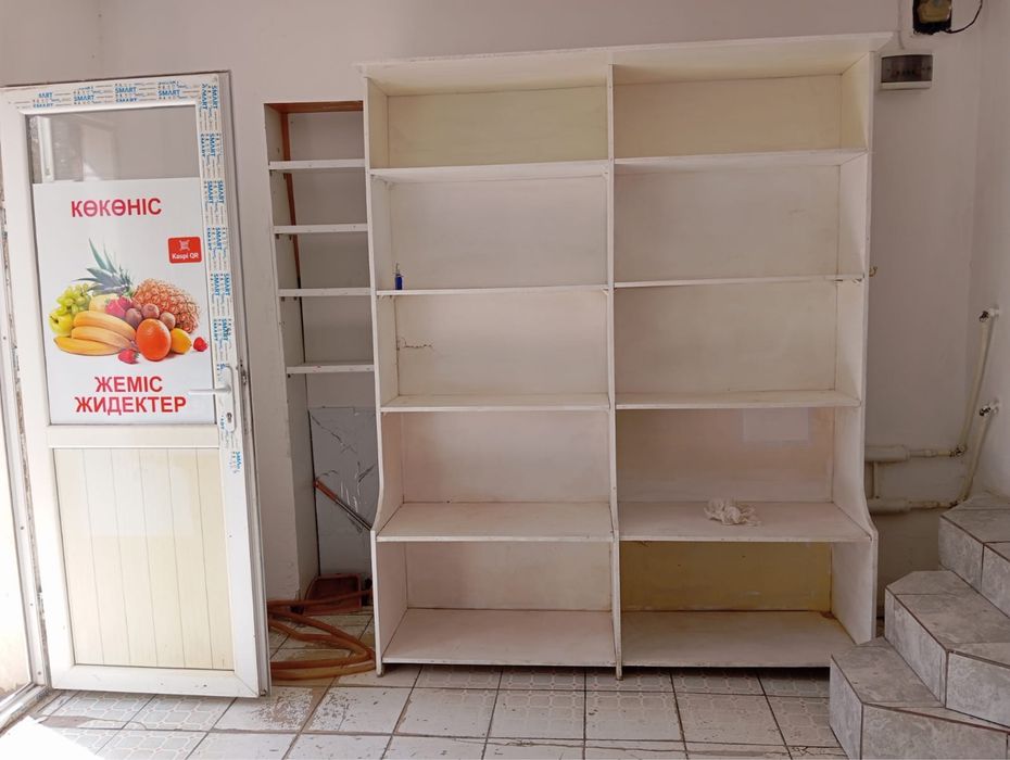 Продам квартиру+магазин