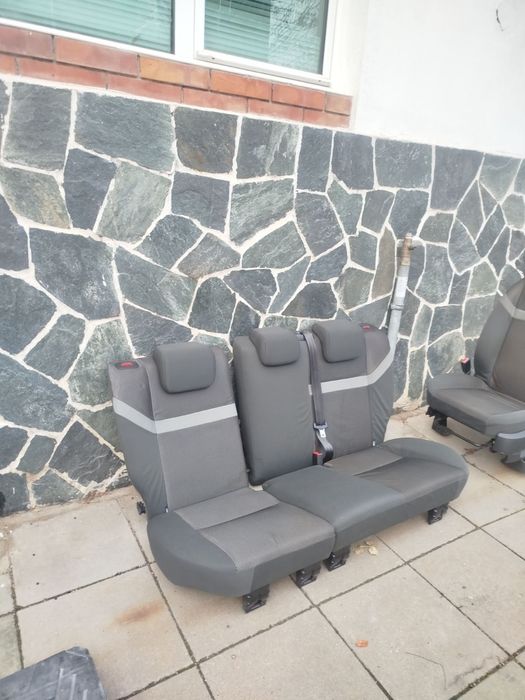 Салон за Форд Куга